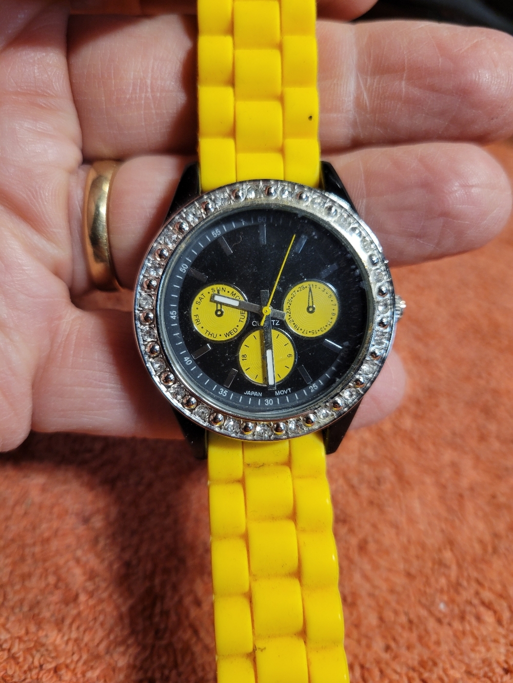 Yellow Band Rhinestone Bezel Quartz Watch - Picture 1 of 6